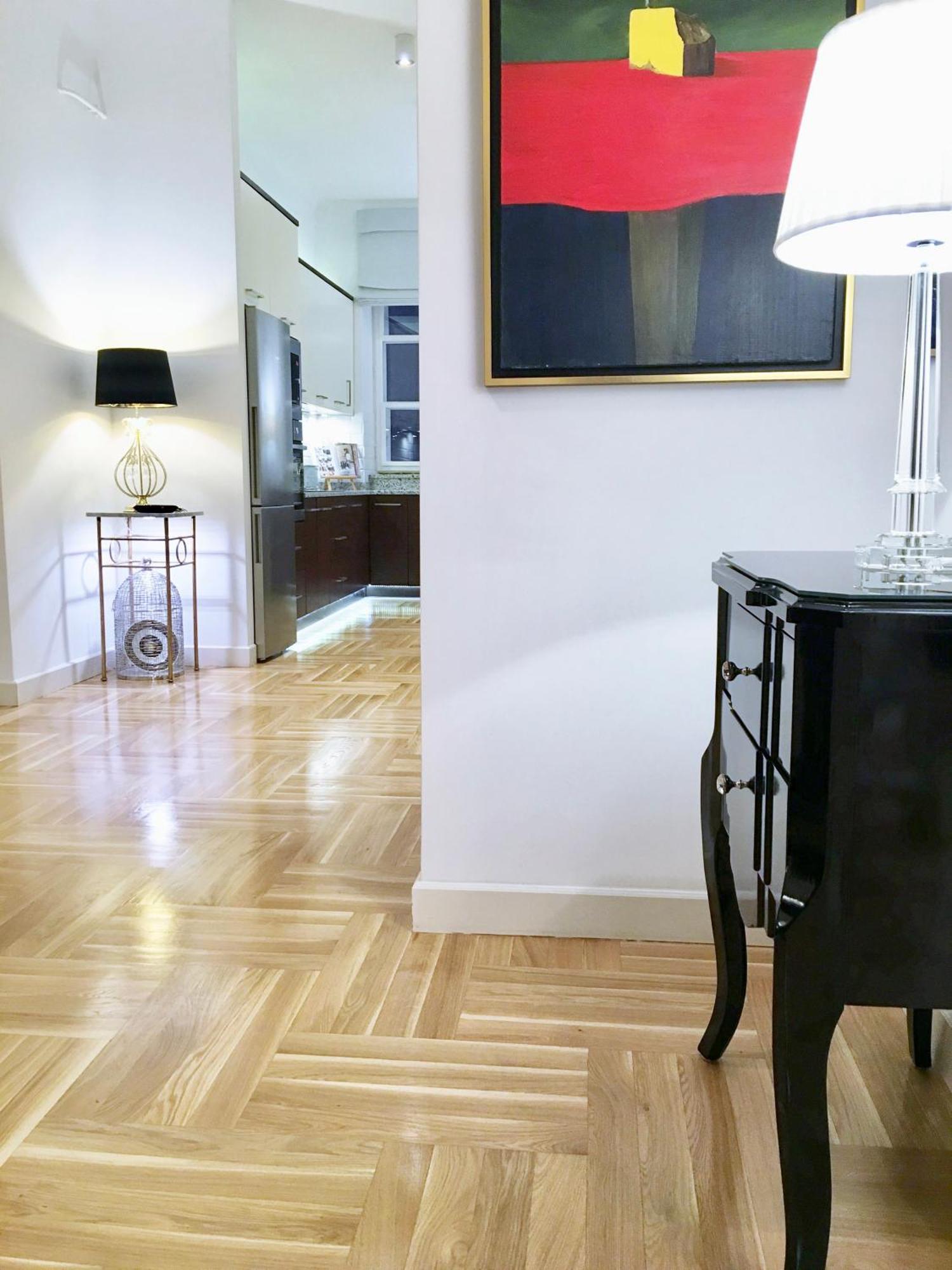 Luxury Apartments Mondrian Market Square III Warszawa Rom bilde